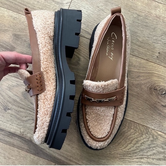 Sam Edelman Pierre Cozy Lug-Sele loafers - Picture 3 of 8